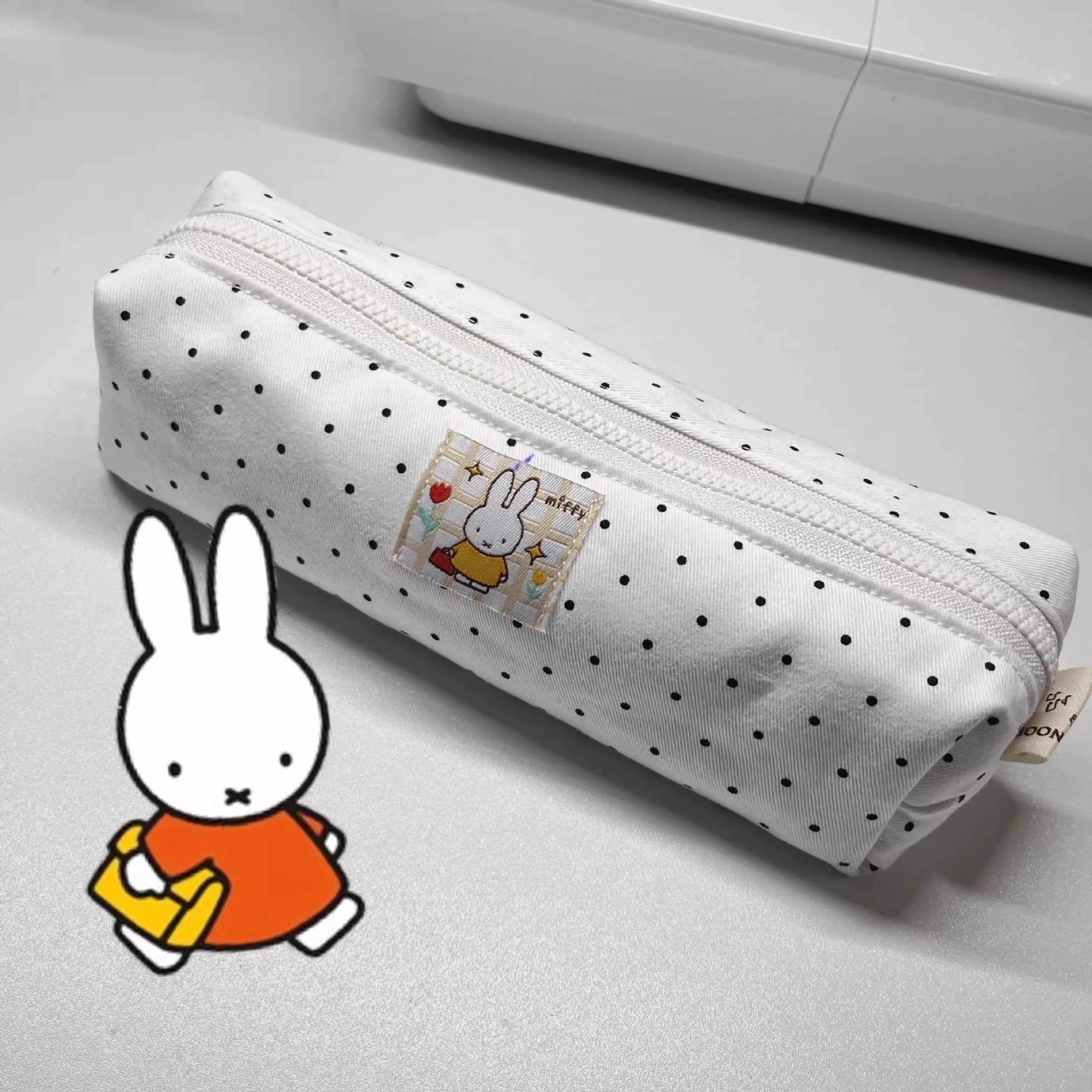 Trousse à crayons Miffy, grand - Men Accessories Box avis et prix