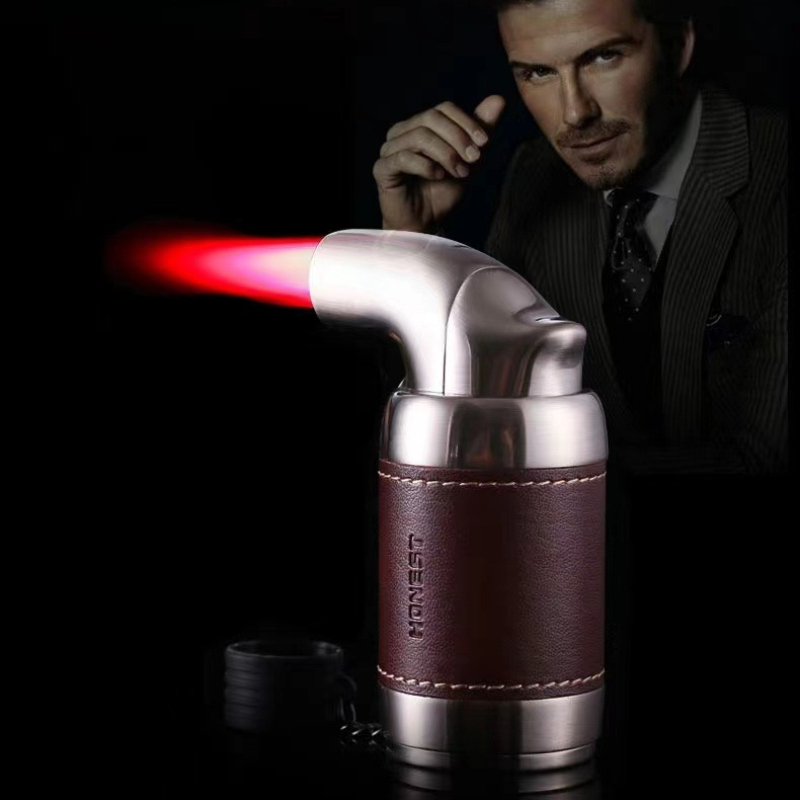 Briquet à quatre flammes HONES - Lighter Windproof avis et prix