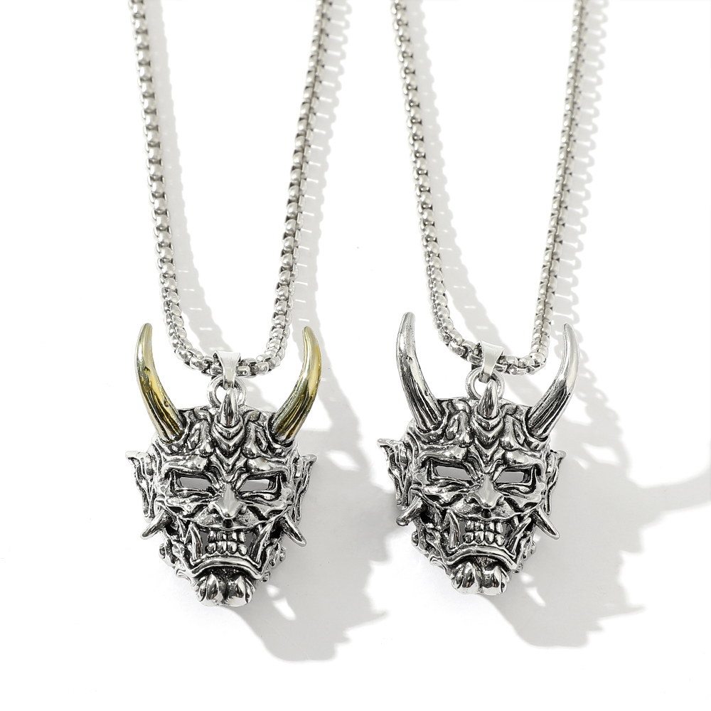 Collier pendentif masque de dé - Men'S Accessories Designer avis et prix