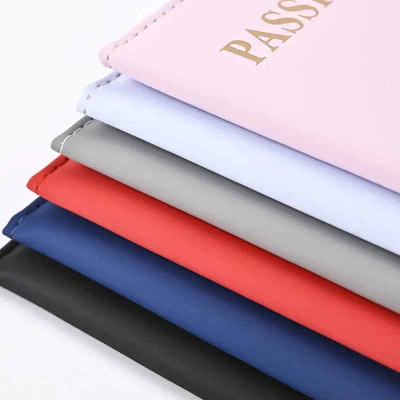 Porte-passeport avec lettre im - Men'S Accessories Holder avis et prix